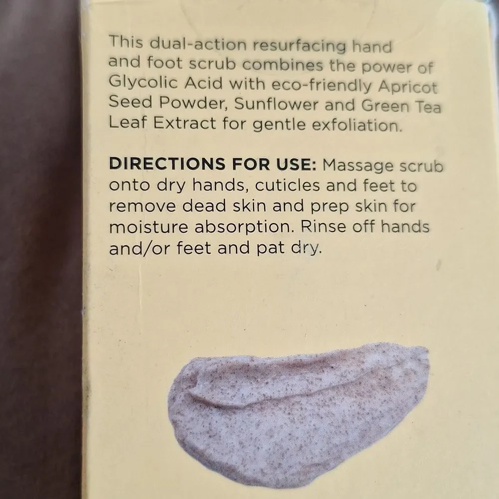 butter LONDON So Buff Hand and Foot Polish with Glycolic Acid 7.3 OZ